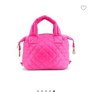 NWT  Jill and Ally quilted purse 👛